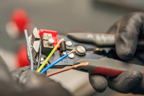 Best Emergency Electrical Repair  in Santa Clara, UT