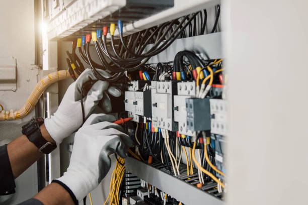 Best Commercial Electrician Services  in Santa Clara, UT