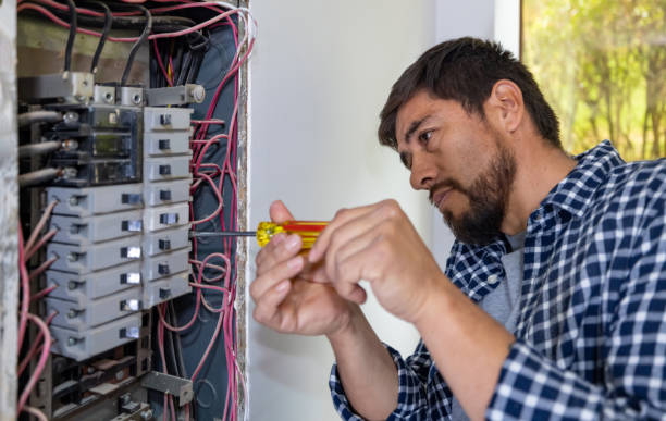 Best Circuit Breaker Repair  in Santa Clara, UT